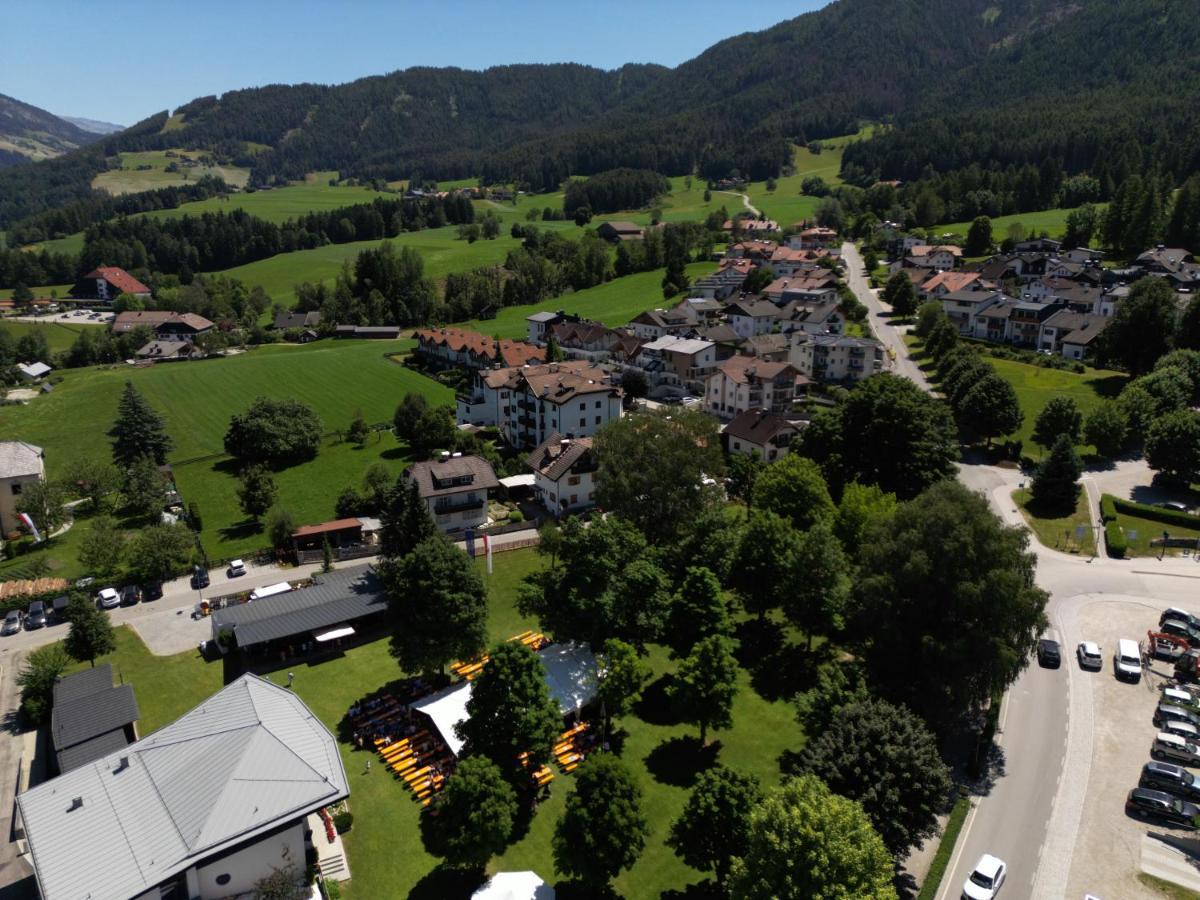 Hotel Akelei Bruneck Exteriör bild
