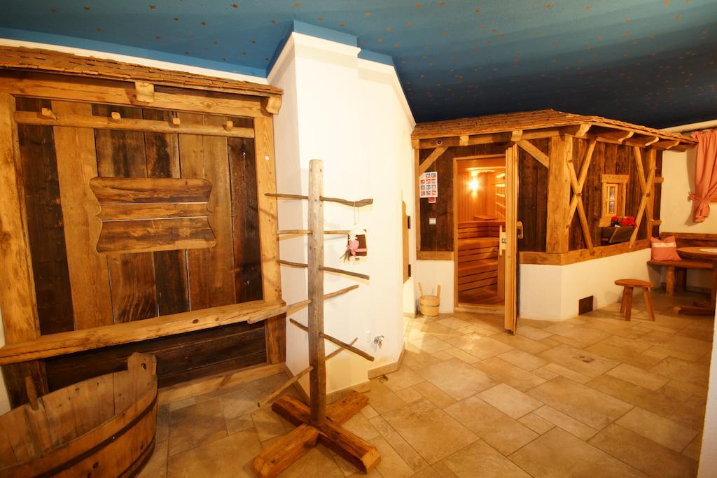 Hotel Akelei Bruneck Exteriör bild