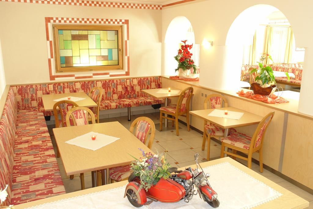 Hotel Akelei Bruneck Exteriör bild