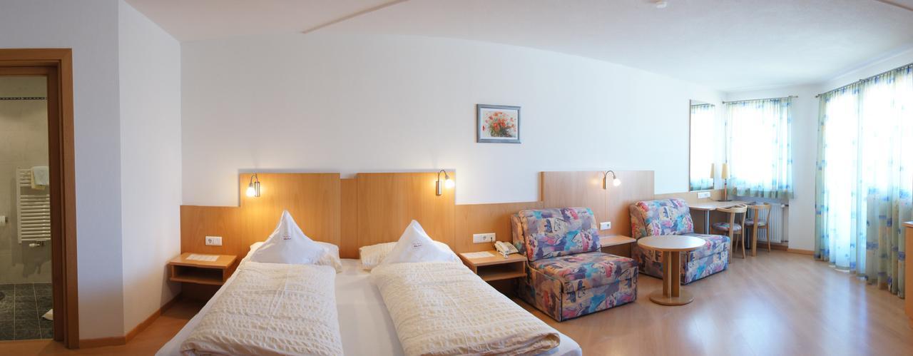 Hotel Akelei Bruneck Exteriör bild